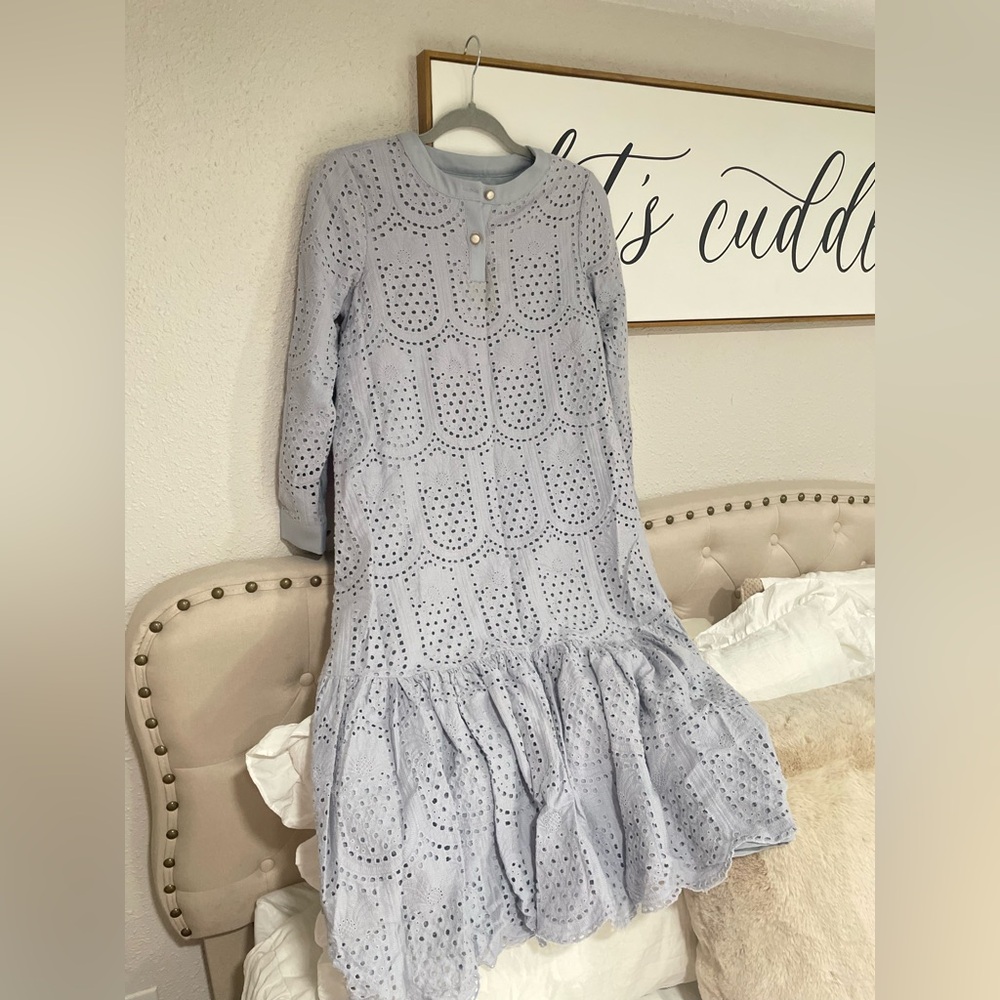 Dainty Jewells Lavender Eyelet Dress
(Stain by the buttons)!‼️